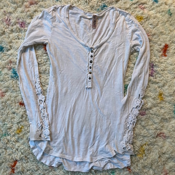 Free People | Crochet Sleeve Detail Henley - Picture 3 of 11